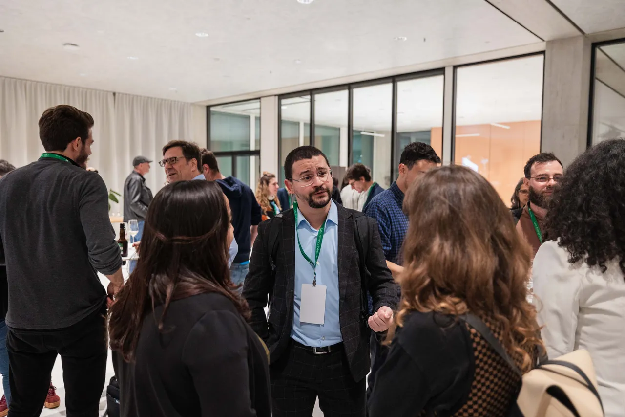 Networking reception at HSG's Latin America Week
