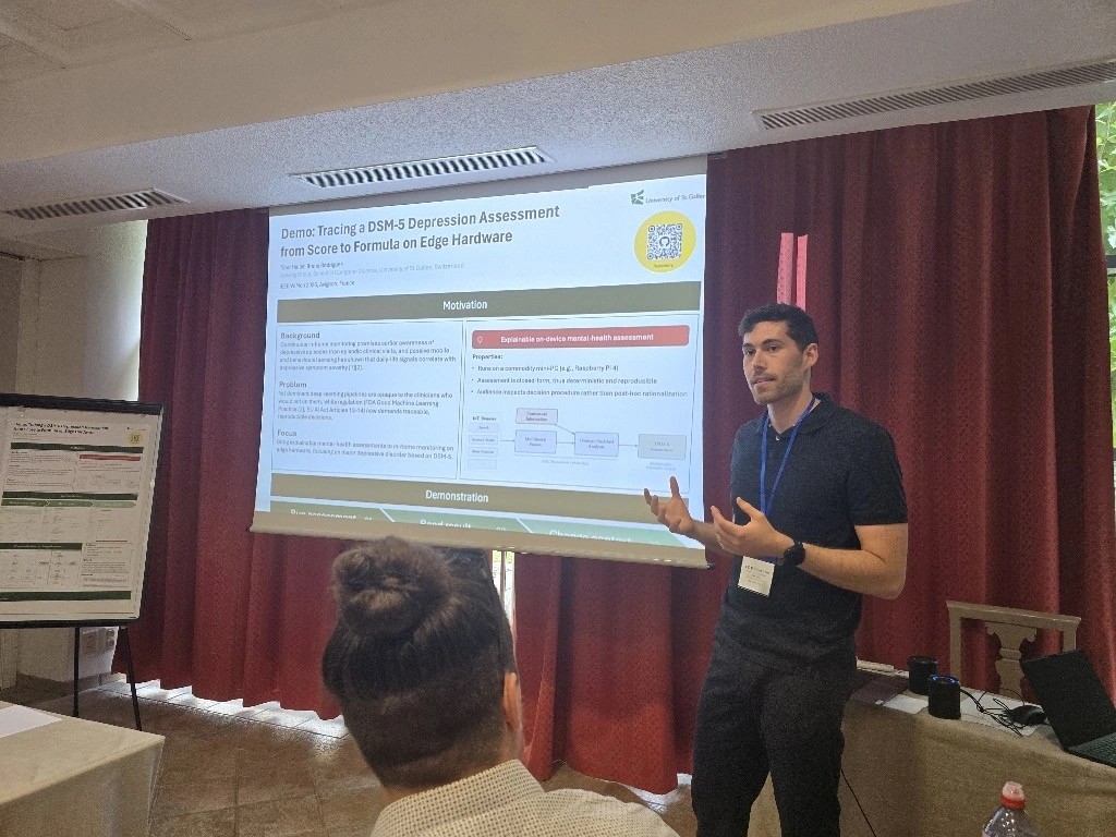 Presenting the demo in Avignon.